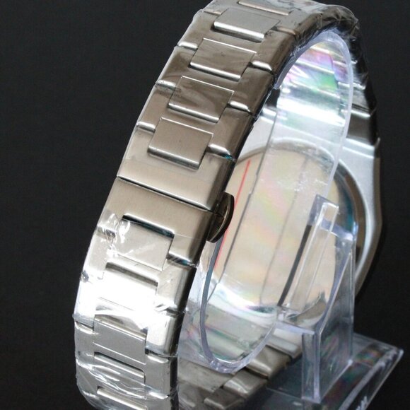 Men's Sports Watch Integrated Bracelet White Dial 42mm - Picture 13 of 13